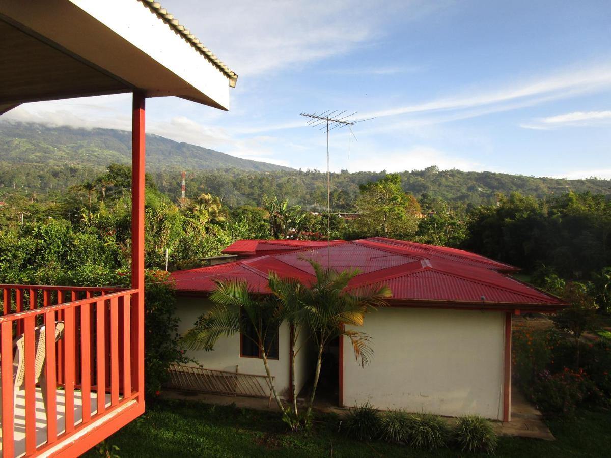 Casa Aquiares Lodge Posada Rural トゥリアルバ エクステリア 写真