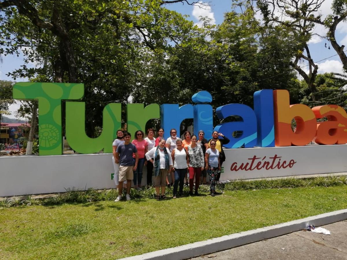 Casa Aquiares Lodge Posada Rural トゥリアルバ エクステリア 写真