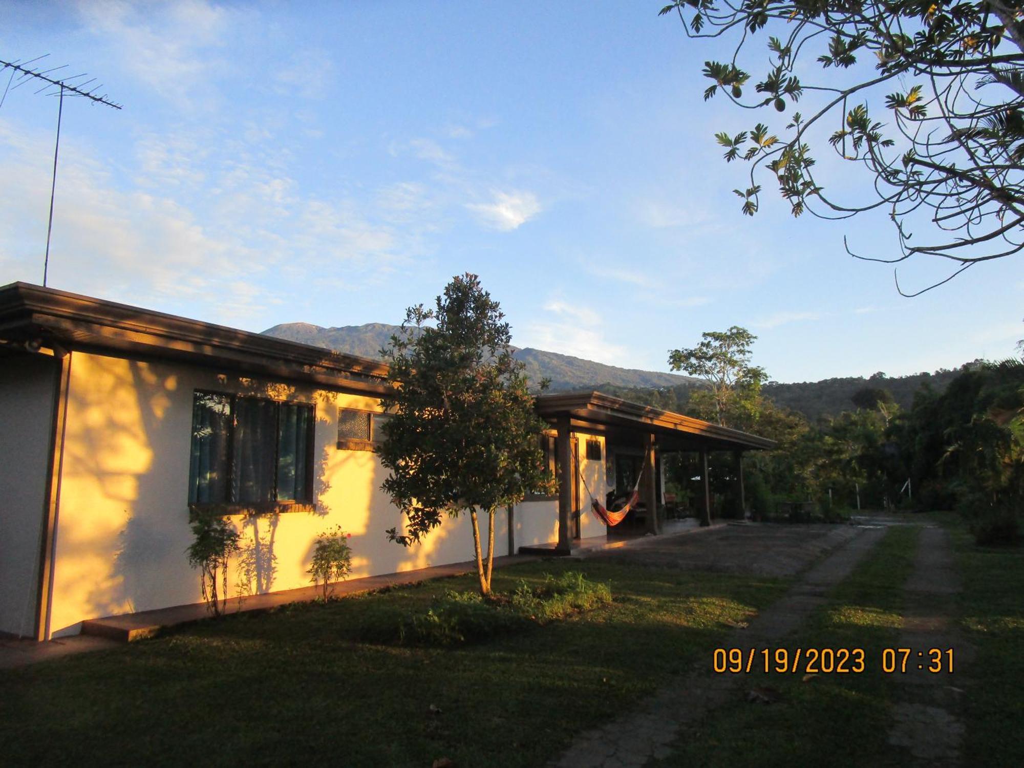 Casa Aquiares Lodge Posada Rural トゥリアルバ エクステリア 写真