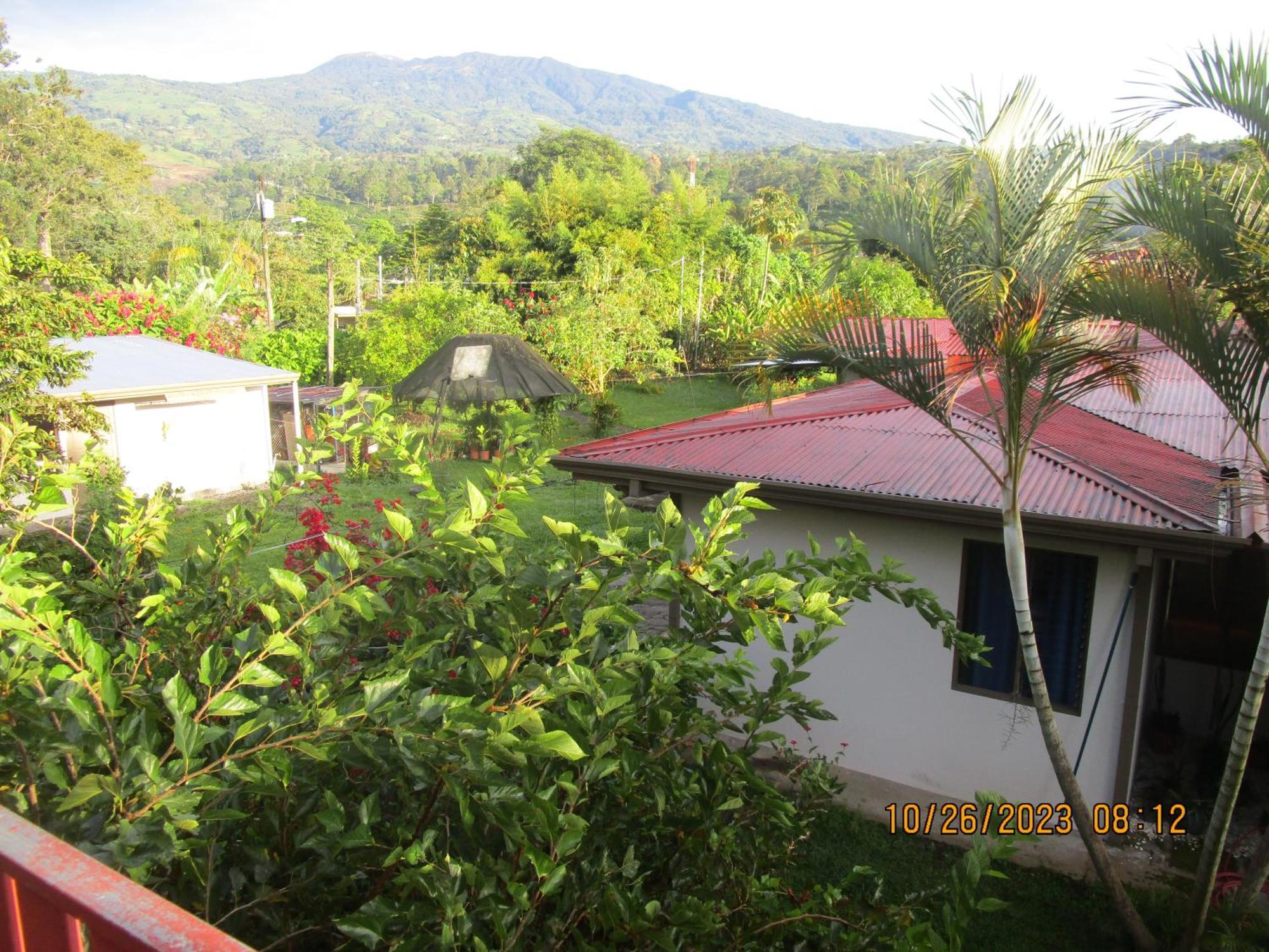 Casa Aquiares Lodge Posada Rural トゥリアルバ エクステリア 写真