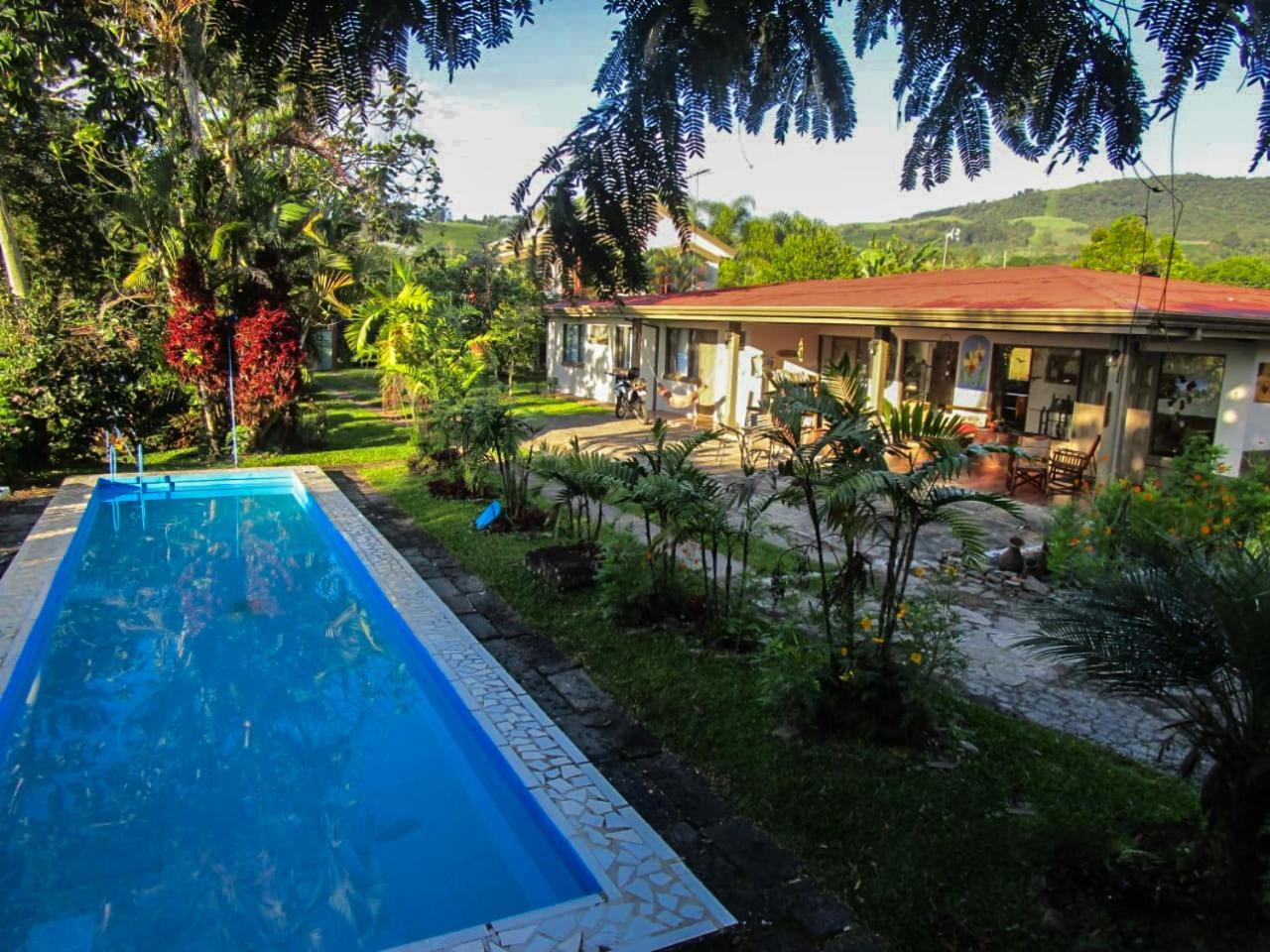Casa Aquiares Lodge Posada Rural トゥリアルバ エクステリア 写真
